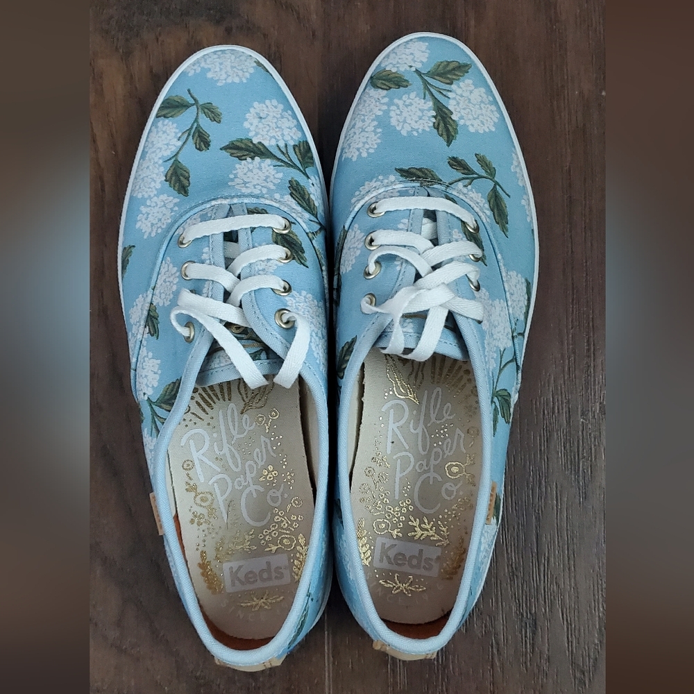 Floral Blue and White Sneakers